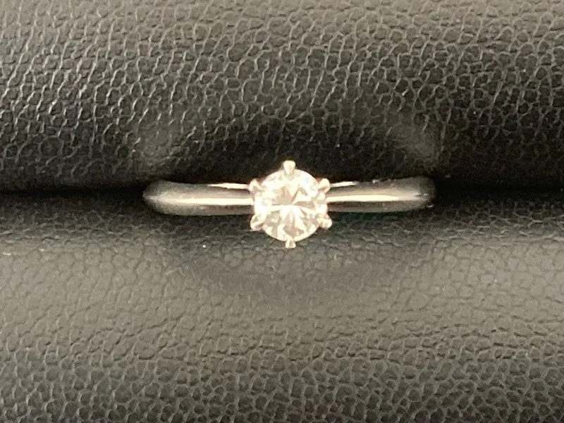 【ダイヤモンドのリング】を宮城県七ヶ宿のお客様からお買取りさせていただきました	