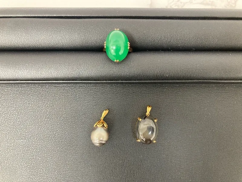 【金のアクセサリー類】を宮城県白石市のお客様からお買取りさせていただきました